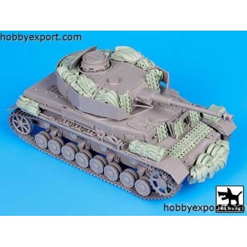 Black Dog  1 35 GRADE UP PZ.KPFW. IV AUSF J ACCESSORIES SET