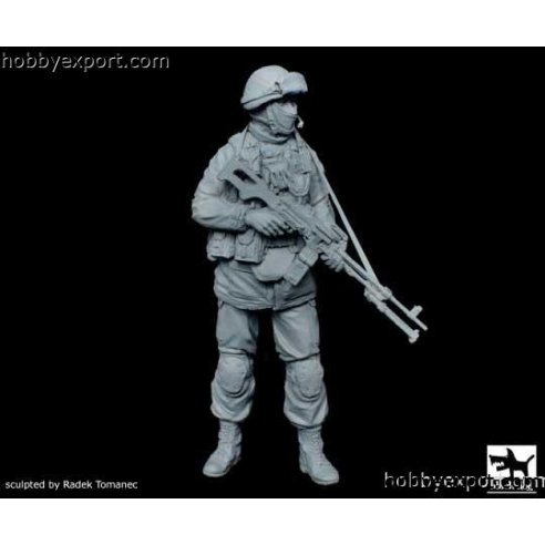 Black Dog 1 35 KIT SOLDIER IN CRIMEA 2014 LITTLE GREEN MAN NO.5 GUNNER