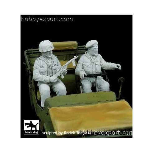 Black Dog 	1 35 KIT  BRITISH PARATROOPER SET