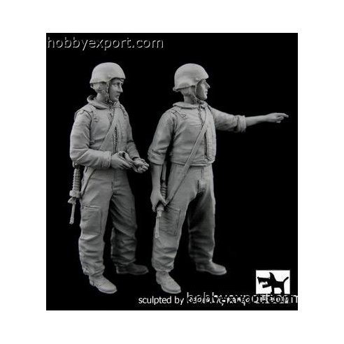 Black Dog    	1 35 KIT  ISRAEL ARMY TANK CREW SET