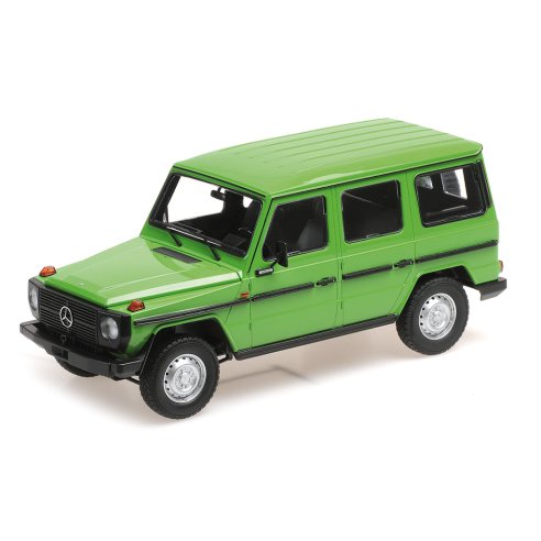 Minichamps MERCEDES BENZ G-MODEL LONG (W460) GREEN 1980 1/18