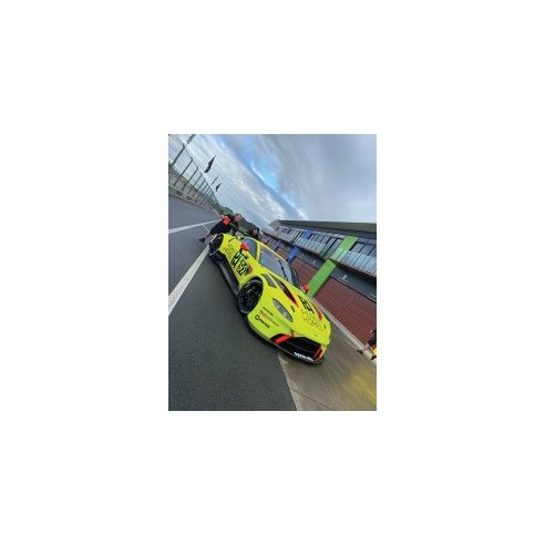 Scalextric Aston Martin GT3 Vantage - Penny Homes Racing - Ronan Murphy - SUPERSLOT