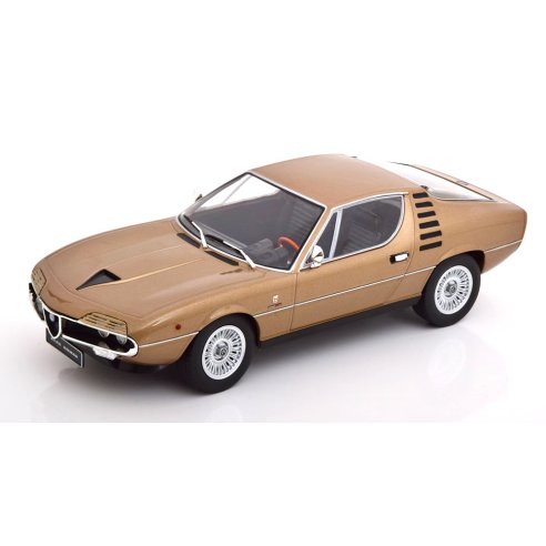 KK-Scale ALFA ROMEO MONTREAL GOLD METALLIC 1970 1/18