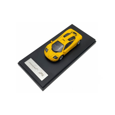 LCD MODELS McLAREN F1 YELLOW 1/64