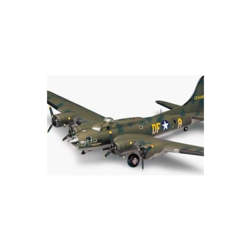 Academy 1 72 (12495) B-17F MEMPHIS BELLE