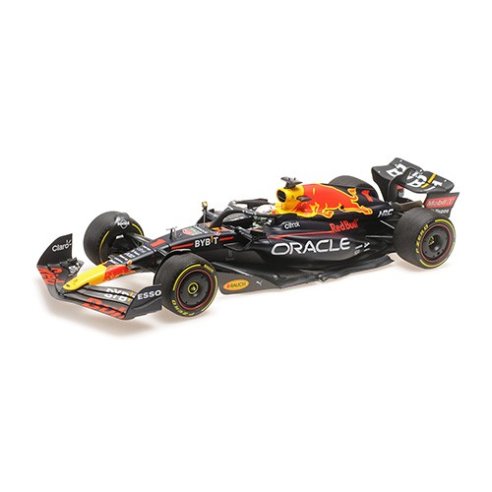 Minichamps RED BULL RACING RB18 MAX VERSTAPPEN WINNER ITALIAN GP WORLD CHAMPION 2022 1/18