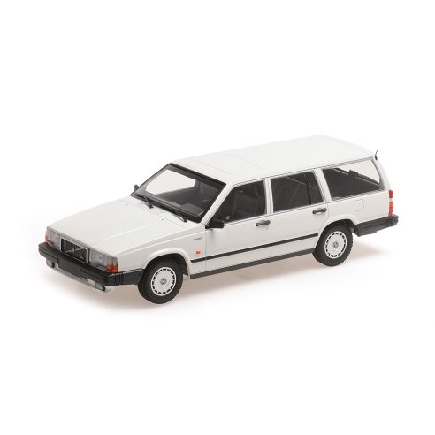 Minichamps VOLVO 740 GL BREAK WHITE 1986 1/18