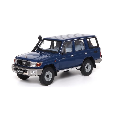 ALMOST REAL TOYOTA LAND CRUISER 76 BLUE 2017 1/18