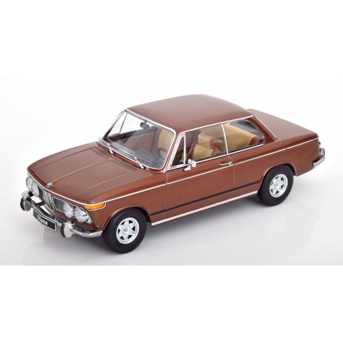 KK-Scale BMW 2002 TI DIANA BROWN METALLIC 1970 1/18