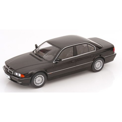 KK-Scale BMW 740I E38 BLACK METALLIC 1994 1/18