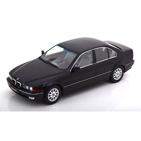 KK-Scale BMW 528I E39 SEDAN BLACK 1995 1/18