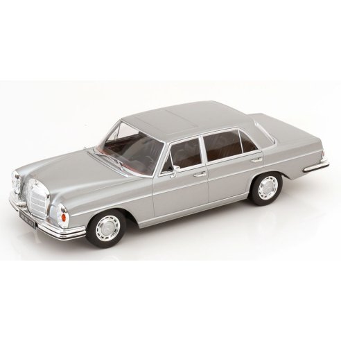 KK-Scale MERCEDES 300 SEL 6.3 W109 SILVER 1967-1972 1/18