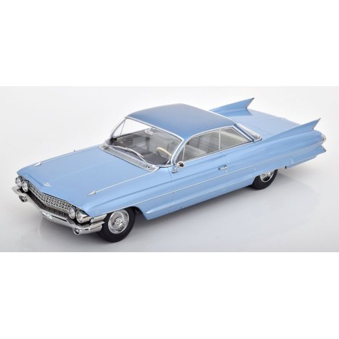 KK-Scale CADILLAC SERIES 62 COUPE DEVILLE 1961 LIGHT BLUE METALLIC &amp; BLUE METALLIC 1/18