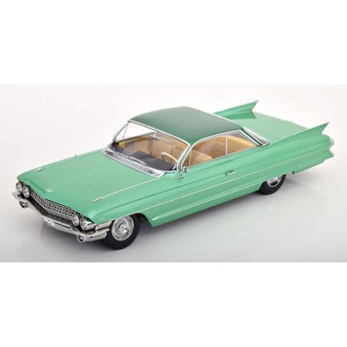 KK-Scale CADILLAC SERIES 62 COUPE DEVILLE 1961 LIGHT GREEN METALLIC &amp; GREEN METALLIC 1/18