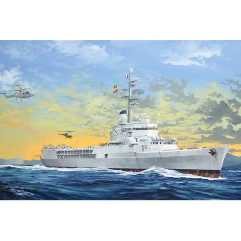 TRUMPETER KIT FRENCH NAVY HELICOPTER CRUISER JEANNE D’ARC 2008 1/350