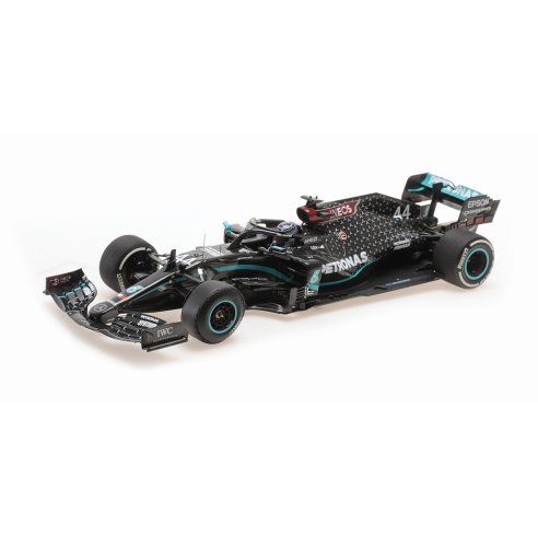 Minichamps MERCEDES AMG W11 LEWIS HAMILTON WINNER BRITISH GP 2020 WITH FLAT TYRE W.C. 2020 1/18