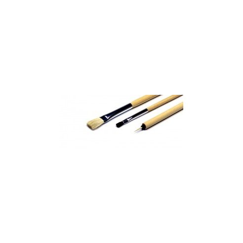 Tamiya Pennelli Basic Set (Flat Brush No. 3, Flat Brush No. 1 and Pointed Brush Small)