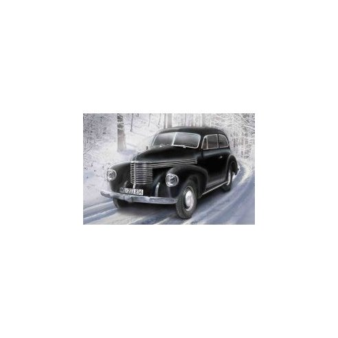 ICM 1/35 Kapitan 2-door Saloon, WWII German Staff Car