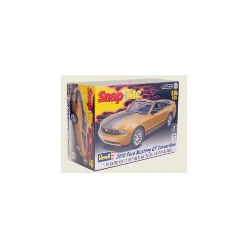 Monogram 1/25 2010 Ford Mustang GT Convertible