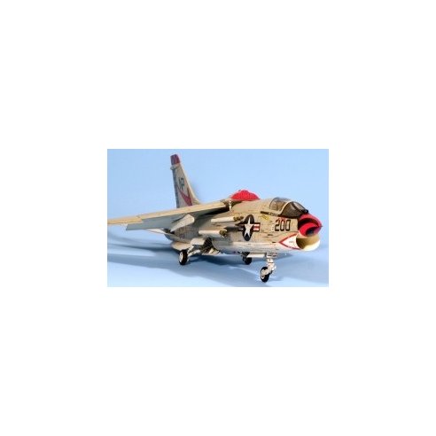 Hasegawa 1/48 F-8J Crusader