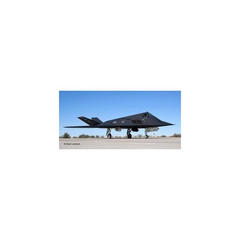 Revell 1/72 F-117A Nighthawk Stealth Fighter