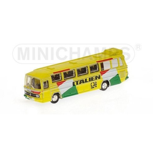 Minichamps BUS MERCEDES BENZ O302 NAZIONALE ITALIANA 1974 1/160