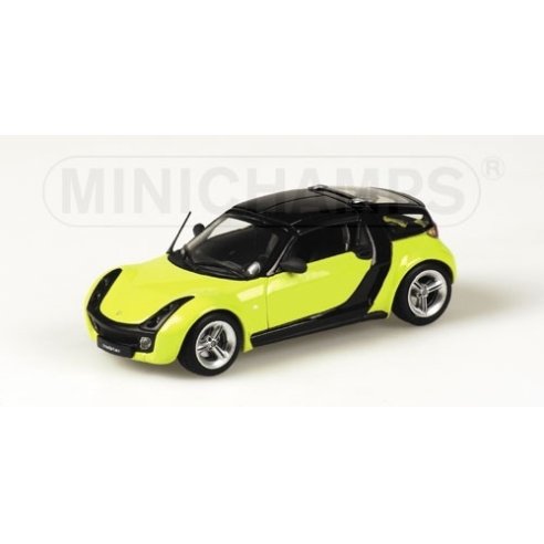 Minichamps SMART ROADSTER COUPE&#039; 2002 YELLOW 1/43