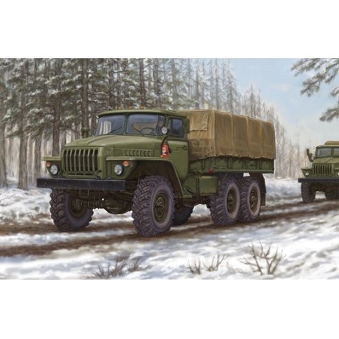 TRUMPETER KIT RUSSIAN URAL-4320 TRUCK 1/35