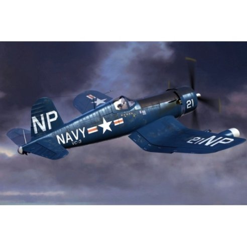 HOBBY BOSS kit F4U-5N CORSAIR EARLY VERSION 1/48