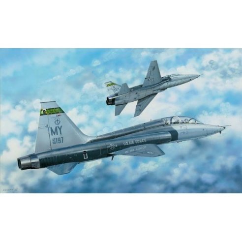 TRUMPETER KIT US T-38C TALON II 1/48