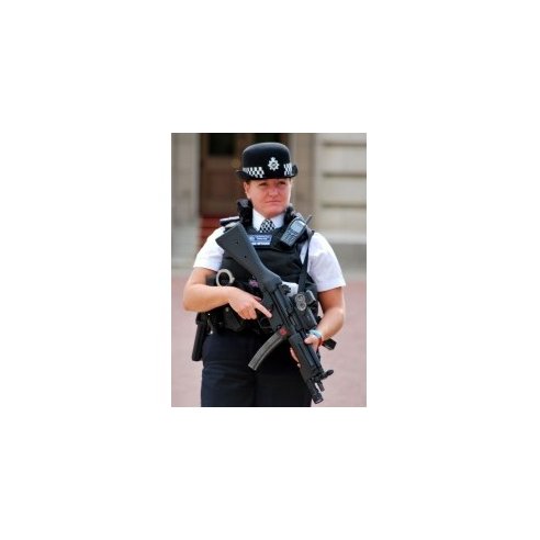 ICM 1/16 British Police Female Officer (100% new molds)