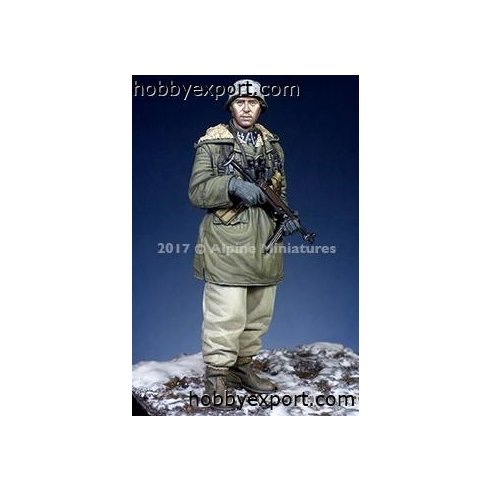 ALPINE MINIATURES 	 	1 35 KIT (MAQUETTE) WSS NCO AT KHARKOV