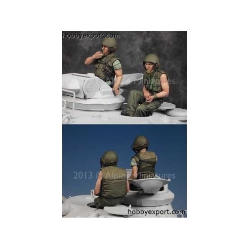 Alpine Miniatures   	1 35 KIT (MAQUETTE) US TANKER VIETNAM WAR SET